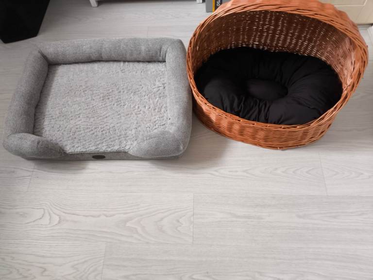 Two cat beds brand new 