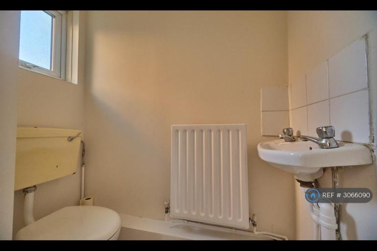 2 bedroom house in Mill St, Leicester, LE9 (2 bed) (#3066090)