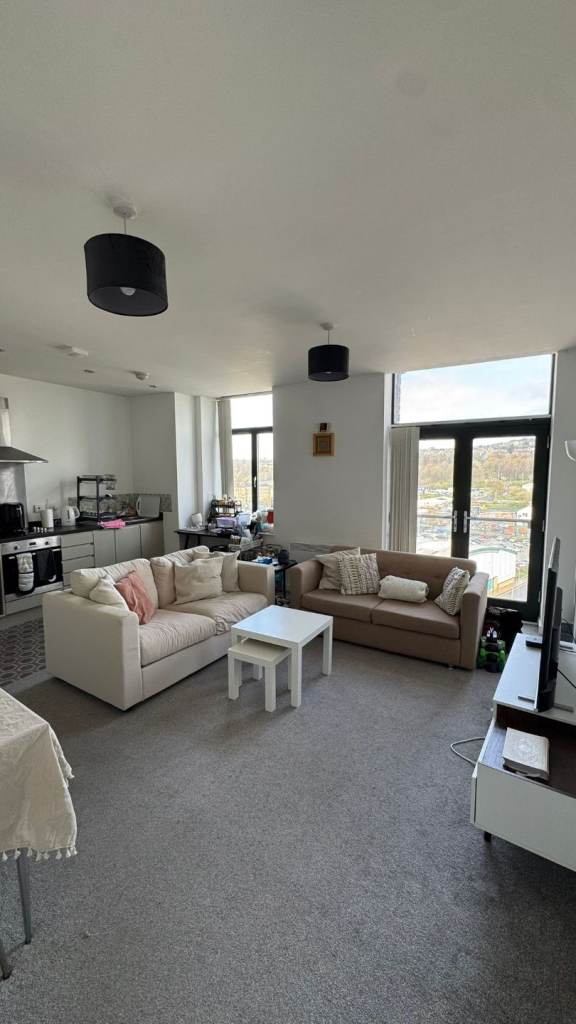 Luxury apartment for rent in Bradford