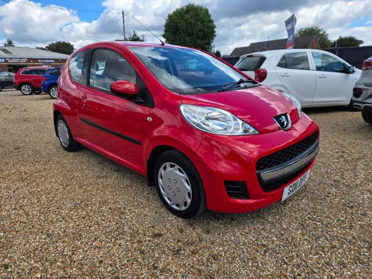 2011 Peugeot 107 1.0 12V Urban Hatchback 3dr Petrol Manual Euro 5 (68 ps)