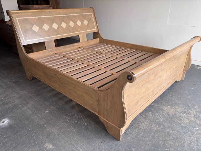Barker and Stonehouse St Lucia flagstone super king size sleigh bed ! Immaculate 