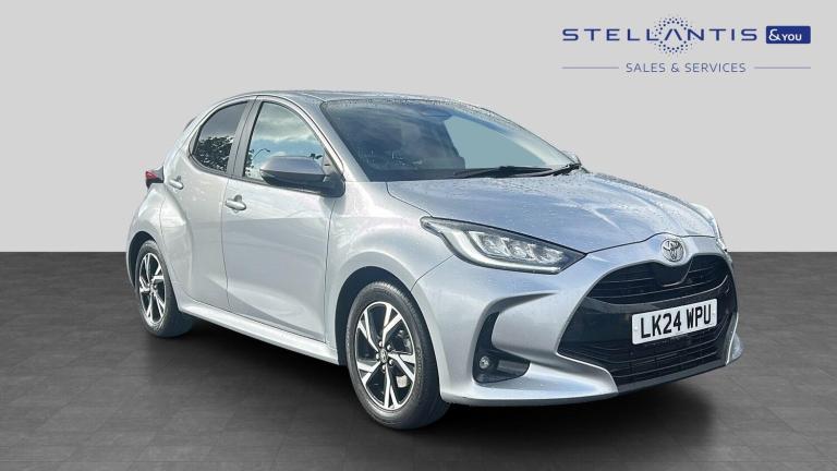 2024 Toyota Yaris 1.5 VVT-h Design Hatchback 5dr Petrol Hybrid E-CVT Euro 6 (s/s) (116 ps) Hatchb...