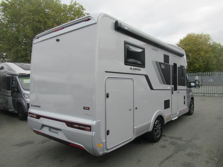 ADRIA CORAL 670 DL 60Y EDITION