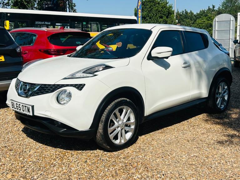 2015 Nissan Juke 1.5 dCi N-Connecta 5dr Hatchback Diesel Manual
