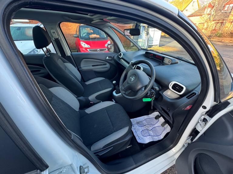 2013 Citroen C3 Picasso 1.6 Diesel HDi 8V Selection 5dr MPV Diesel Manual