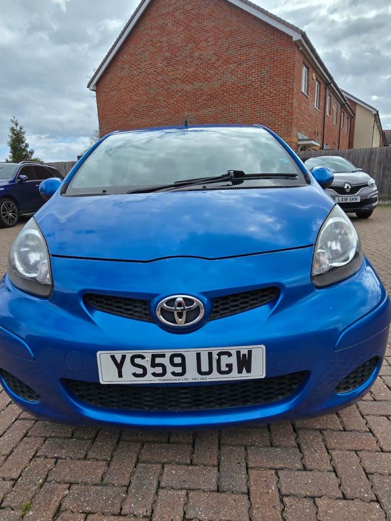 2010 Toyota Aygo, 1L Semi auto petrol, £20 Road tax, ULEZ Compliant