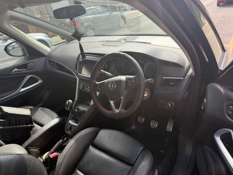 Vauxhall, ZAFIRA, MPV, 2017, Manual, 1364 (cc), 5 doors