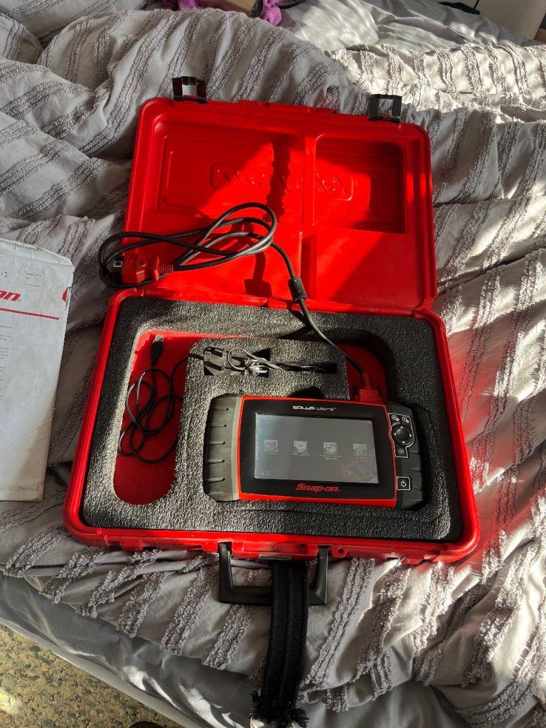 Snap on solus ultra 14.4 scanner