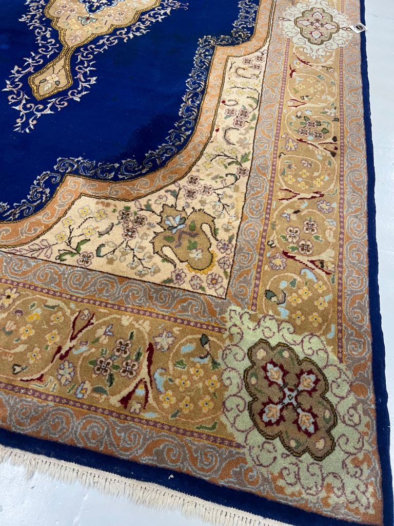 Romanian kirman rug 240x370cm