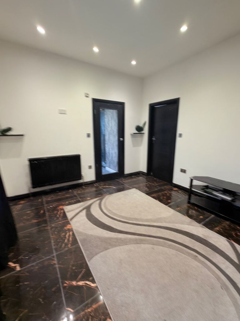 Room to rent bd4 