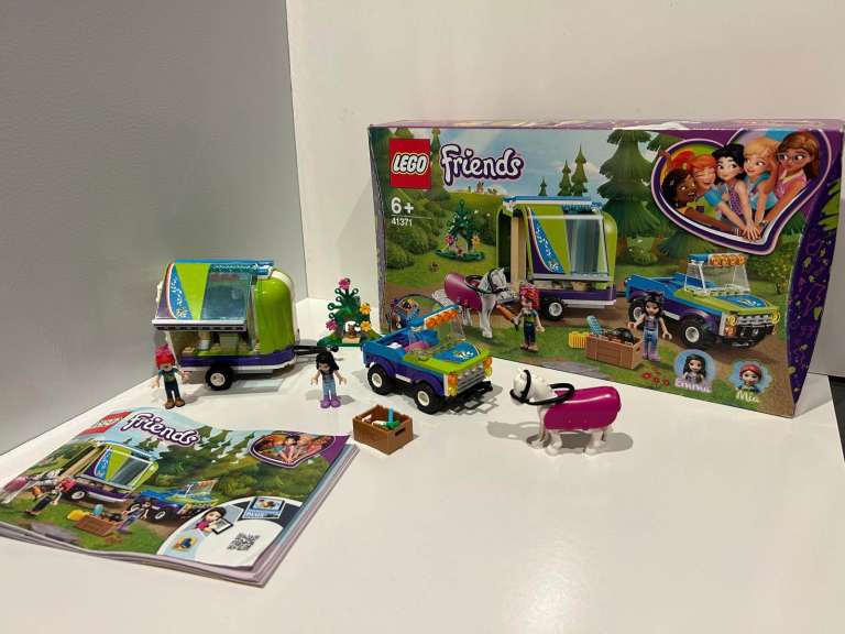 Lego Friends - Horse Box and Car