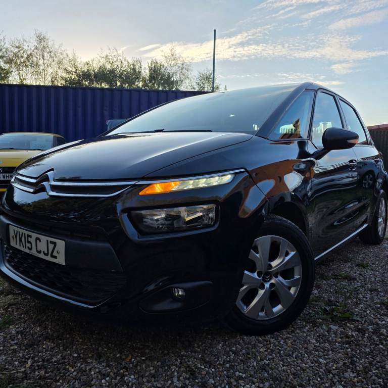 CITROEN C4 PICASSO VTR+E-HDi  MODEL 1.6 DIESEL 115 BHP YEAR 2015 12 MONTHS MOT £20 ROAD TAX PER YEAR