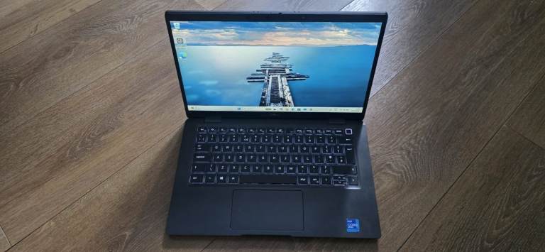 Dell Latitude 7320 laptop 16gb ram Intel Core i5-1185G7 Quad Core 11th generation processor