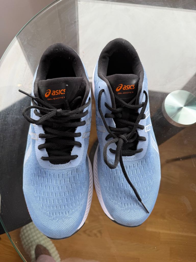 ASICS GEL- excite – Light Blue, As Good As New- size 9.5uk