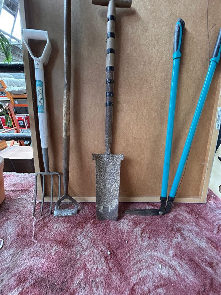 Garden tool bundle N10 (£30) 
