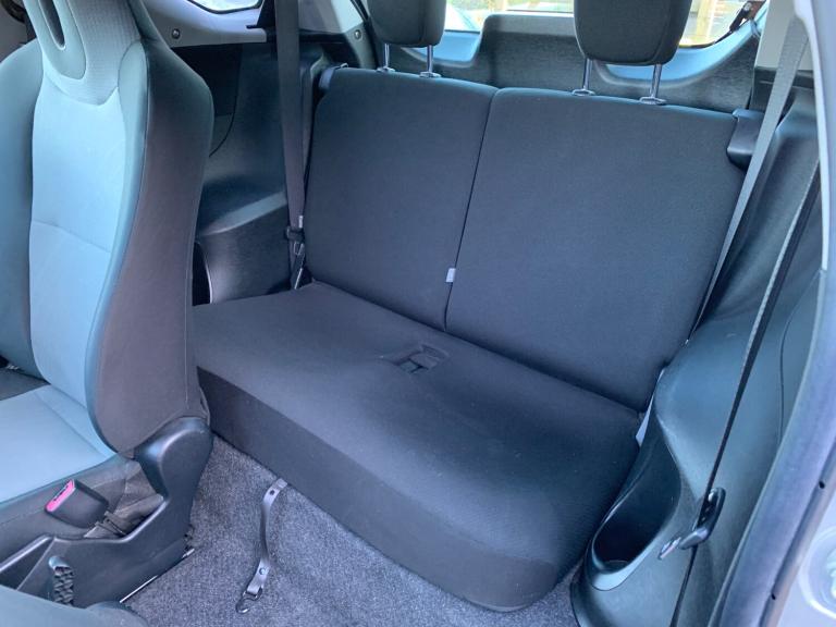 2012 Toyota IQ 1.0 VVT-i 2 Hatchback 3dr Petrol Manual Euro 5 1 OWNER FULL