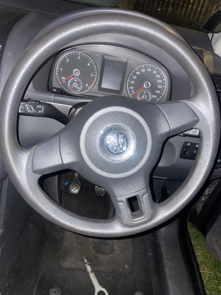 Vw steering wheel Touran caddy upgrade or golf