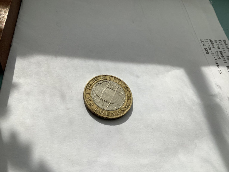 1999 RUGBY WORLD CUP FAULTY £2COIN 
