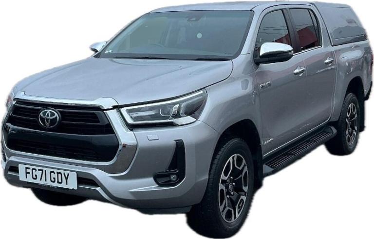 2022 Toyota Hilux Invincible D/Cab Pick Up 2.4 D-4D 14,000 Miles Inc Vat 
