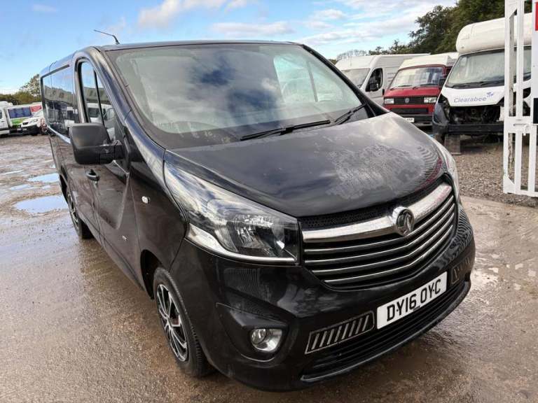 2016 Vauxhall Vivaro Vivaro  2700 Sportive CDTI Panel Van DIESEL Manual