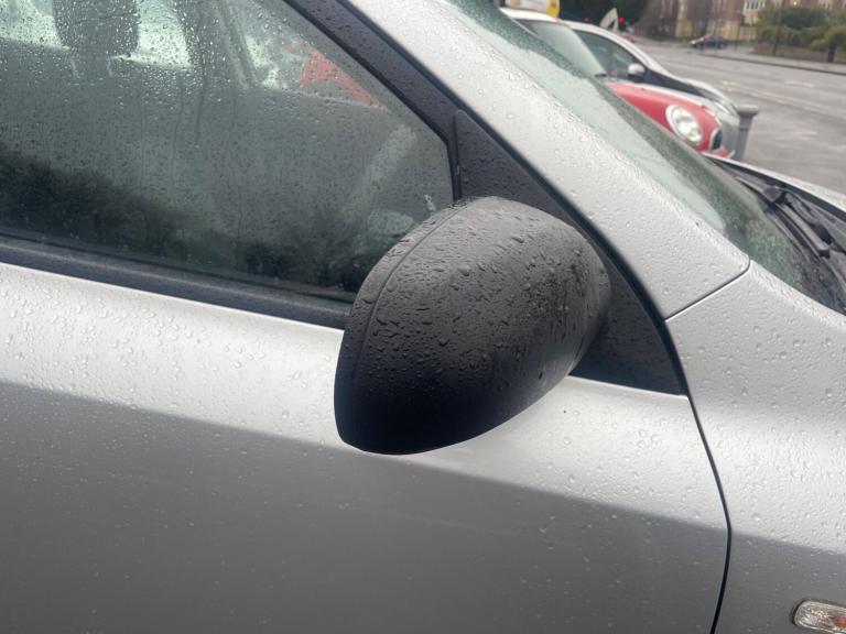 2010 Kia Ceed 1.6 CRDi 1 Euro 4 (s/s) 5dr HATCHBACK Diesel Manual