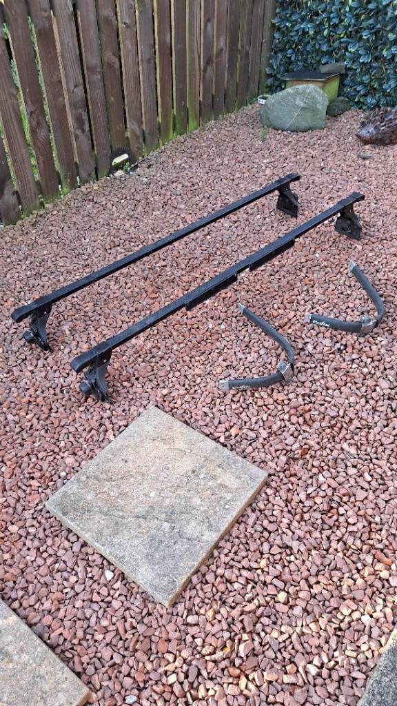 Suzuki Jimny SZ5 genuine roofbars