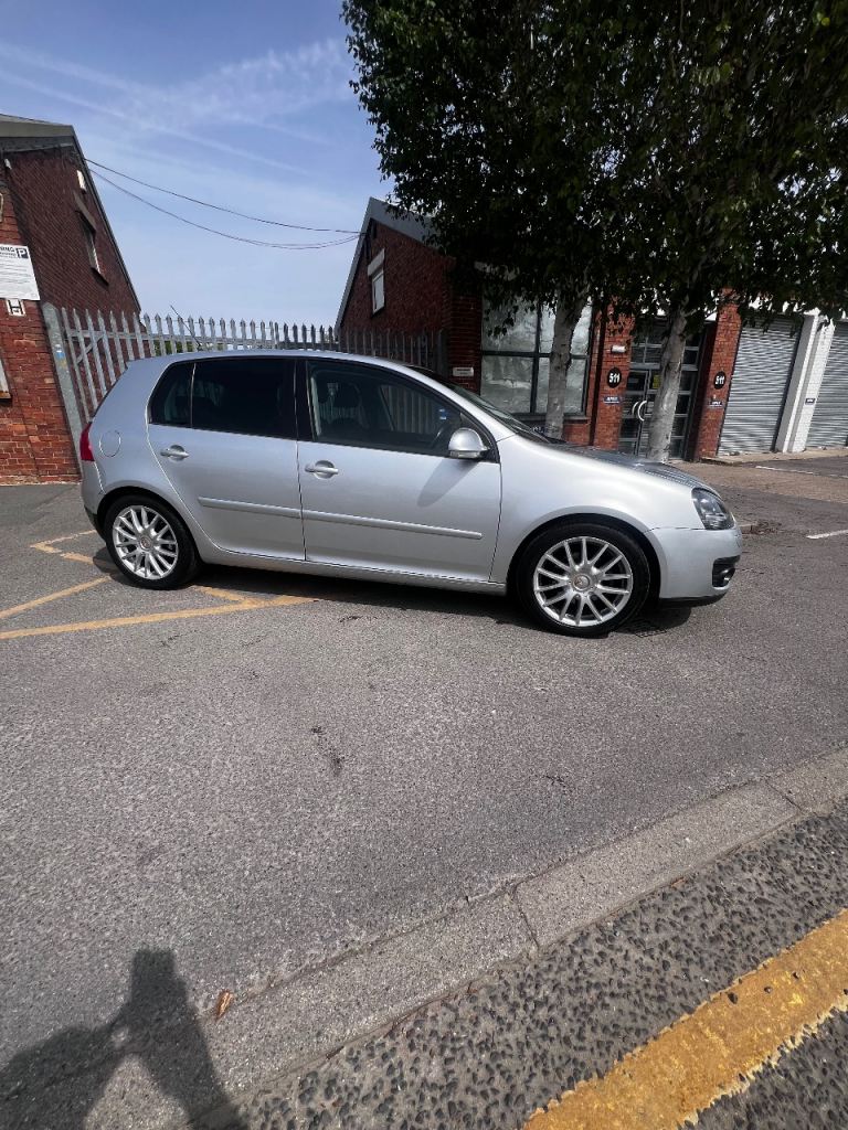 VW Golf GT Sport 1.4 TSI DSG • Rare Sunroof • Heated Leather • Huge Recent Work