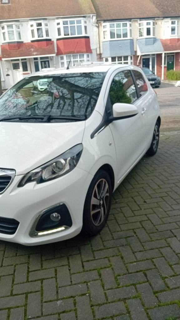 Peugeot, 108, Hatchback, 2015, Manual, 1199 (cc), 3 doors