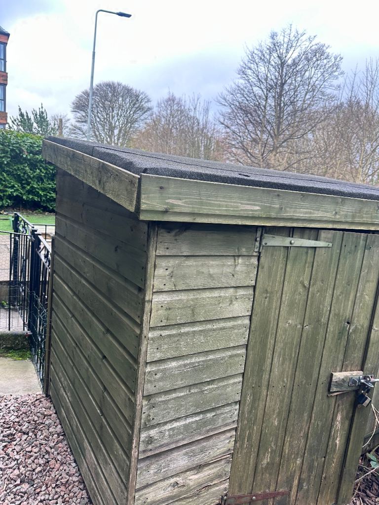 Free shed (uplift)