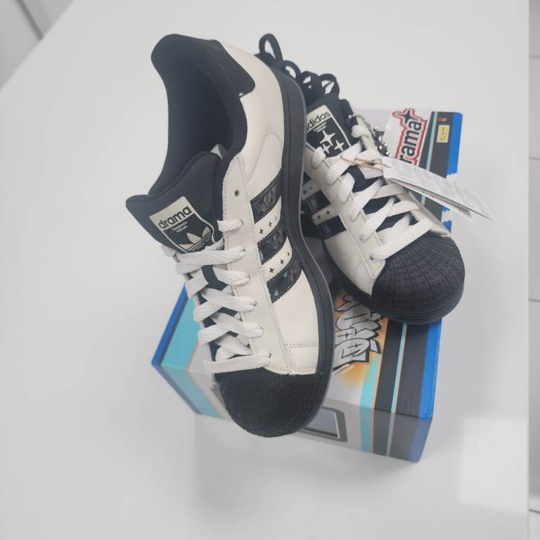 ADIDAS SUPERSTAR DRAMA CALL