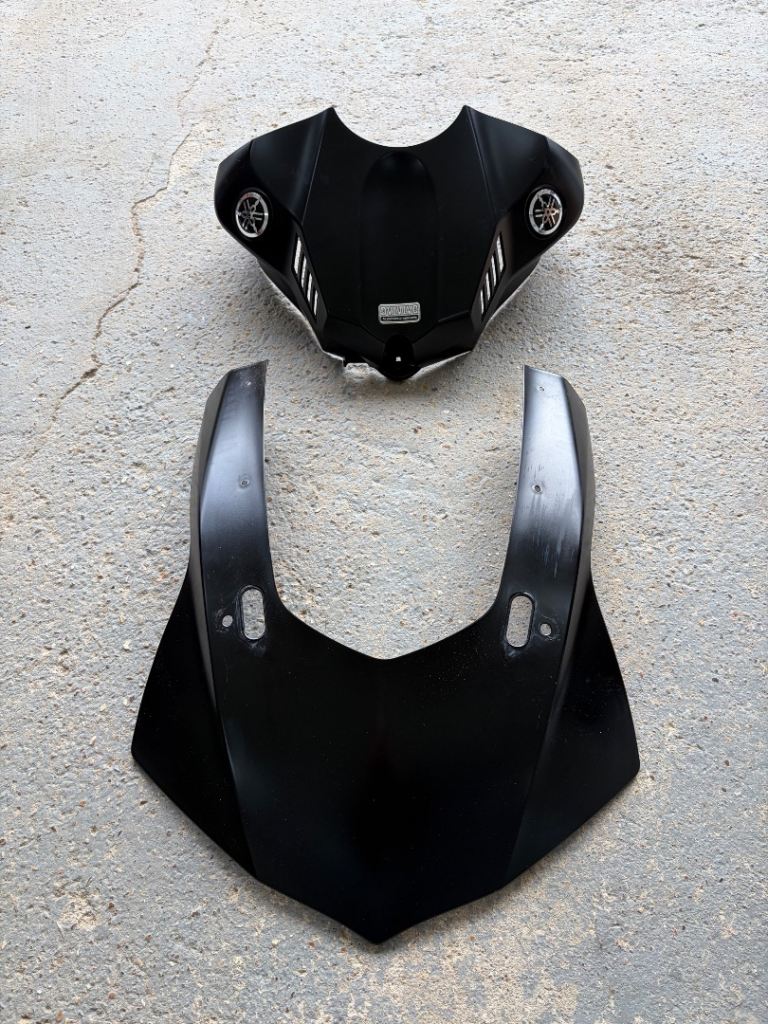 YAMAHA R1 bodywork