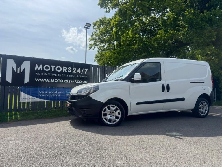 Fiat Doblo DOBLO CARGO MAXI 1.6 16V 120PS TECNICO START STOP+TOP SPEC!+1