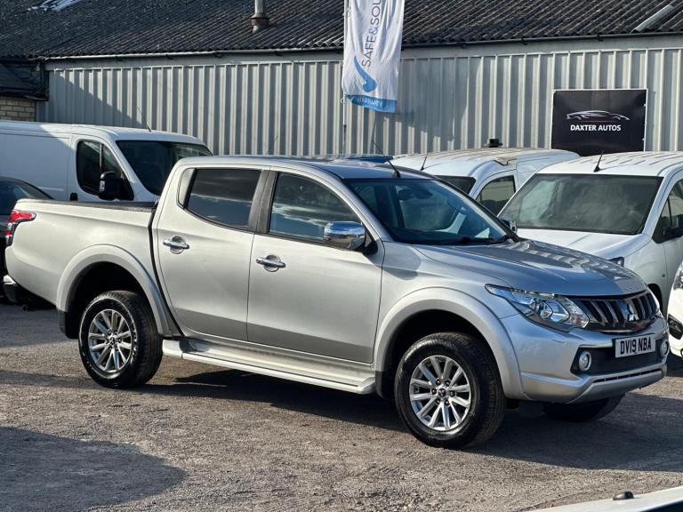 2019 Mitsubishi L200 2.4 DI-D DC Barbarian 4WD Euro 6 4dr PICK UP Diesel Manual