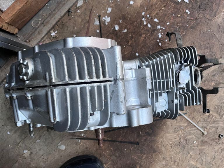 Motorbike motorcycle parts various see photo’s 