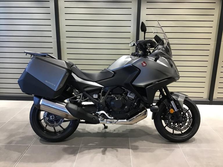2022 HONDA NT1100