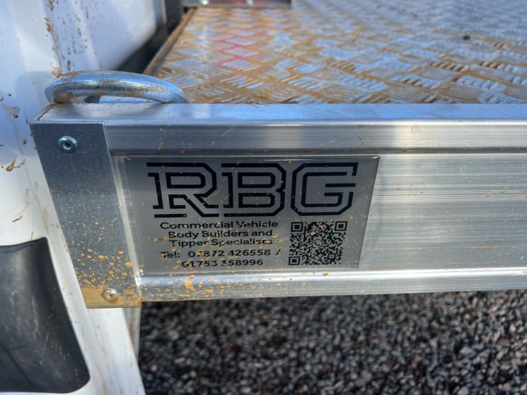 MERCEDES-BENZ SPRINTER RECOVERY TRUCK