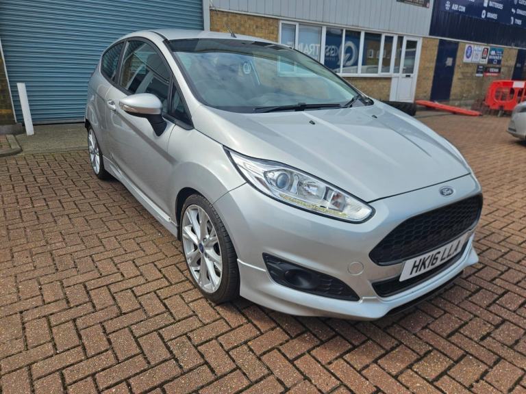 2016 Ford Fiesta 1.0 EB 125BHP ZETEC S, ONLY 58,694 MILES, £20 ROAD TAX