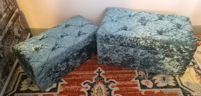 Storage boxes ottoman 