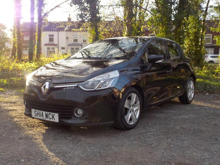 2014 Renault Clio 1.5 dCi 90 Dynamique MediaNav Energy 5dr HATCHBACK DIESEL Manual