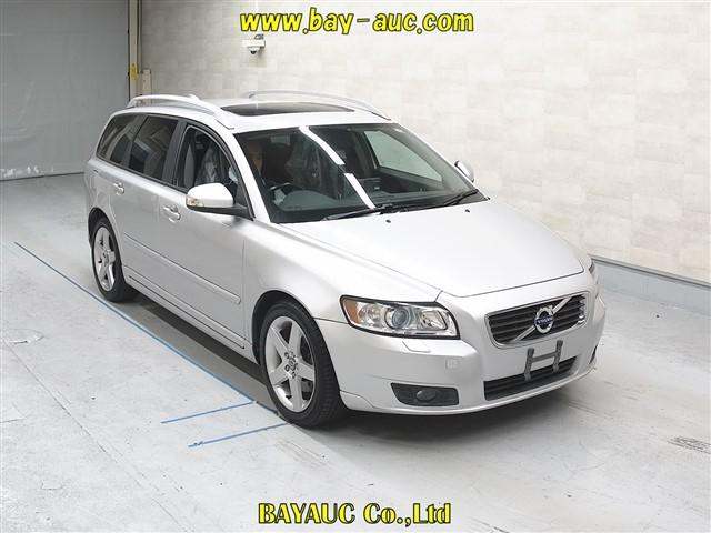 2026 Volvo V50 Estate PETROL Automatic