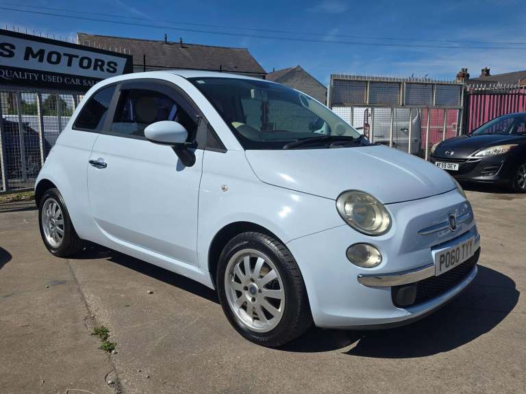 Fiat 500 1.2 Lounge Dualogic Euro 5 (s/s) 3dr Petrol Automatic