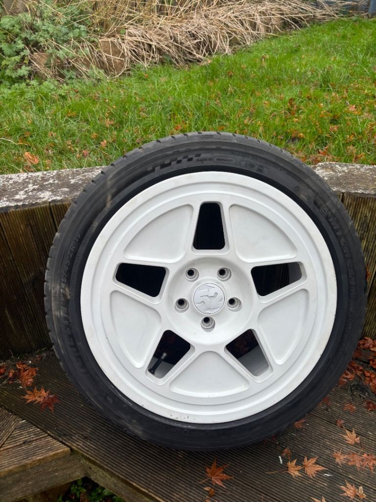 Transporter wheels fifteen52