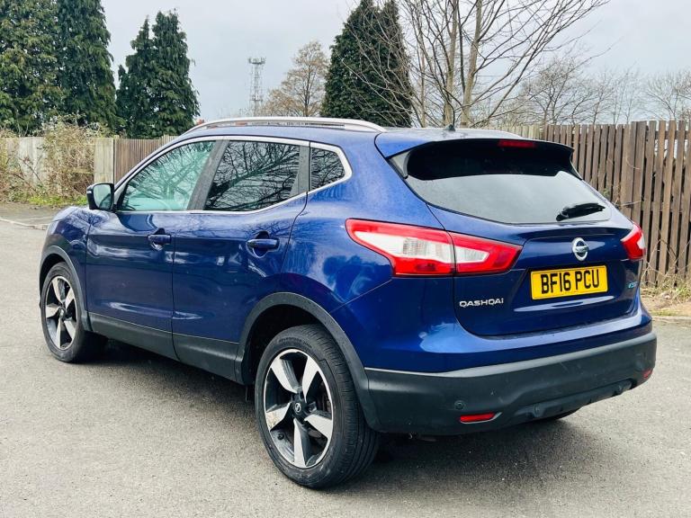 2016 Nissan Qashqai 1.5 dCi N-Connecta 5dr HATCHBACK Diesel Manual