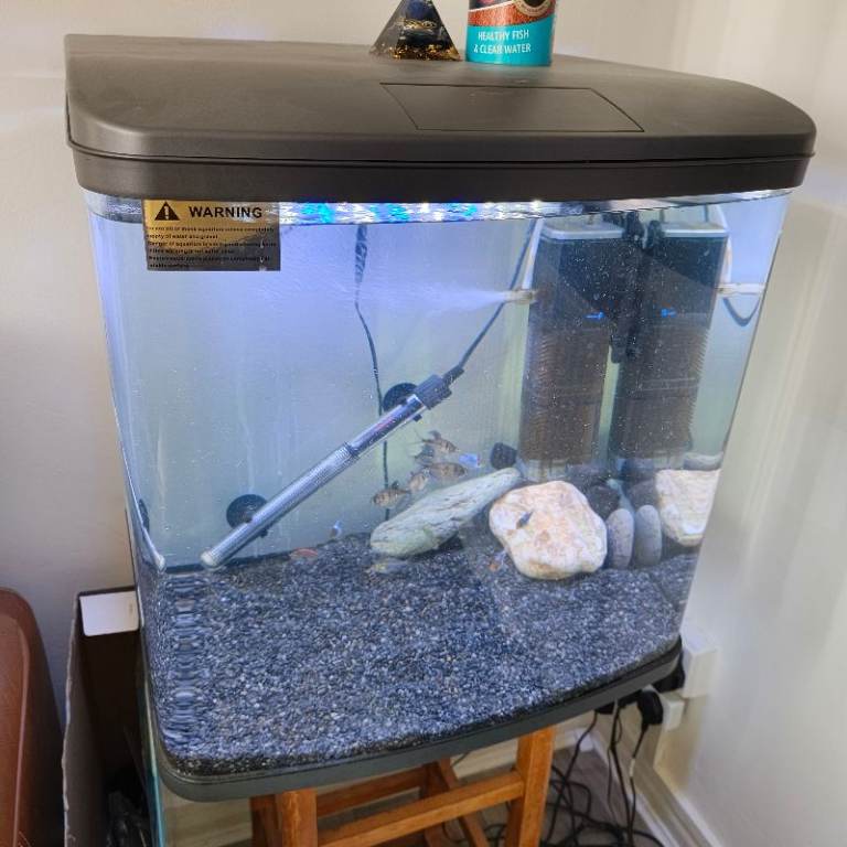 95 ltr fish tank 