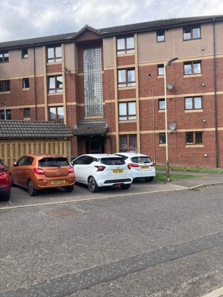 Double Room £450 pm  all inclusive