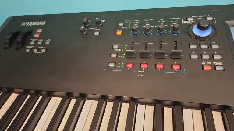 image for  YamahaModx8