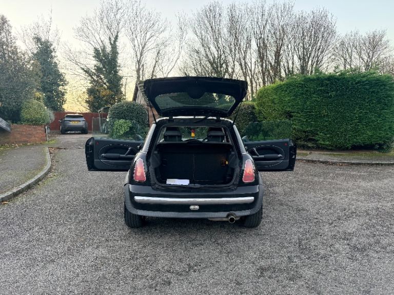 Mini, HATCHBACK, Hatchback, 2004, Manual, 1598 (cc), 3 doors