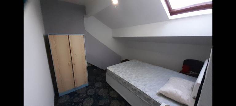 Room to rent  bills included £385 a month
