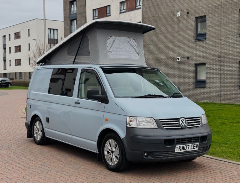 Camper Vw T5 2.5 TDI Pop up Top Roof Great camper 