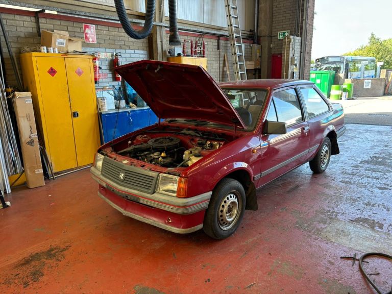 1988 Vauxhall nova 2 door saloon